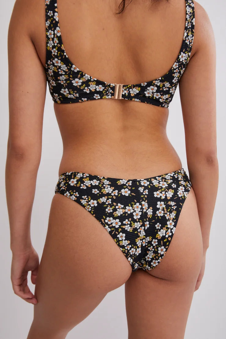 Piha Myo Ring Front Plunge One Piece Swimsuit – Mint Boutique LTD - All  Rights Reserved