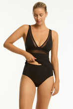 Load image into Gallery viewer, Sea Level Eclipse Longline Tri Tankini (Black)
