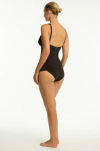 Load image into Gallery viewer, Sea Level Eclipse Longline Tri Tankini (Black)
