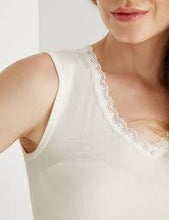 Load image into Gallery viewer, Zenza 540S 100% Merino With  Lace V Neck Trim (Winter White)
